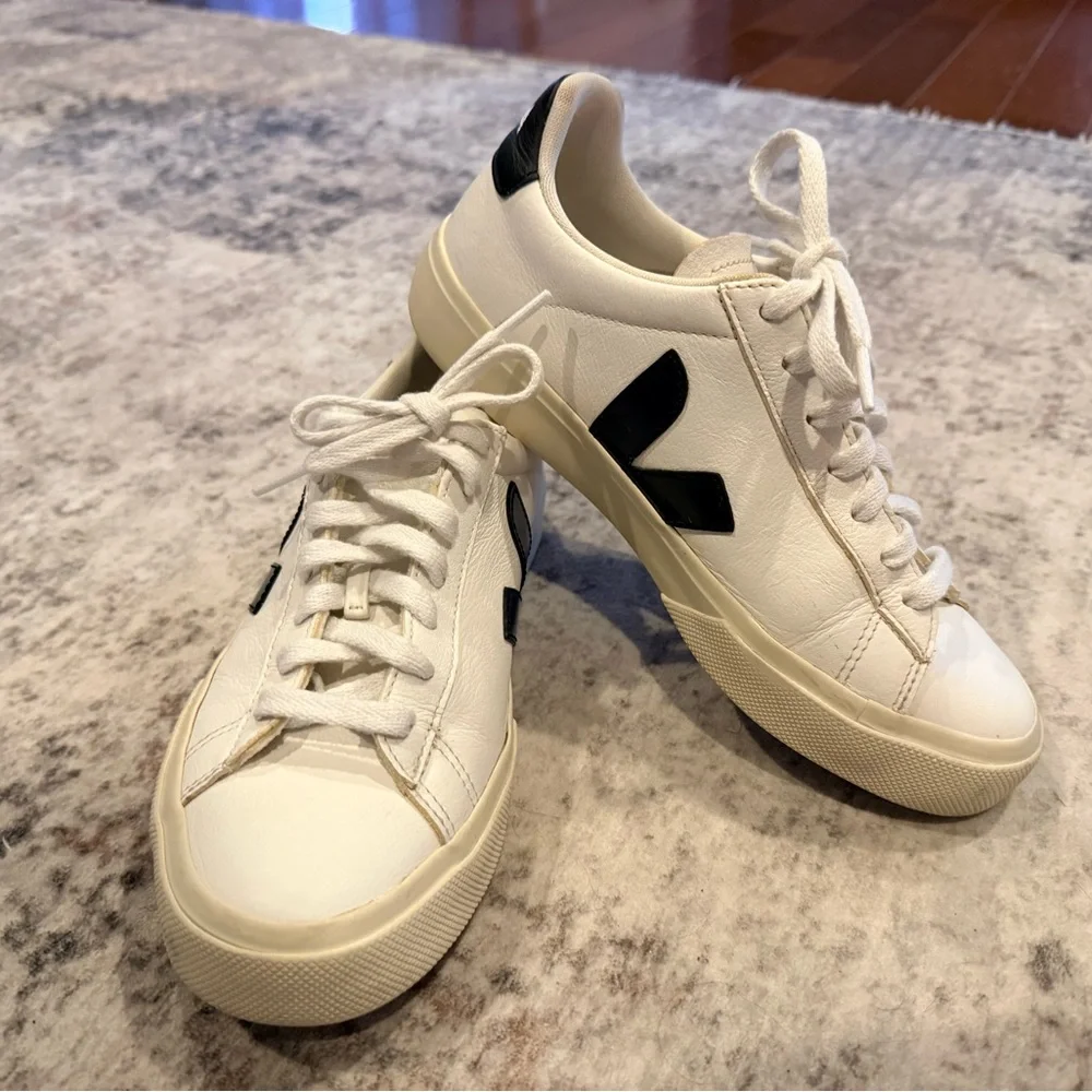 Veja Campo White and Black Leather Sneakers - Picture 3 of 8